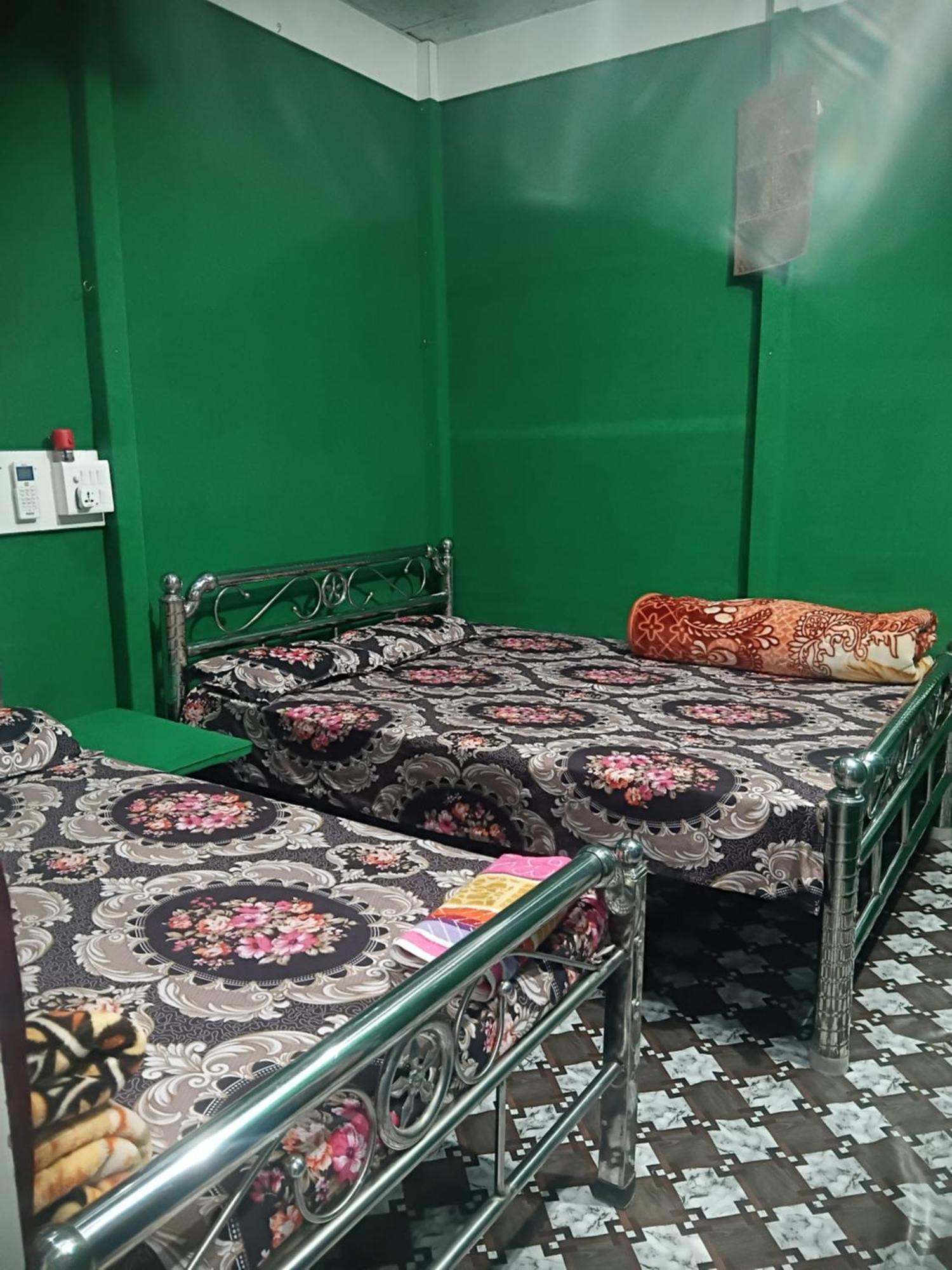 Green View Homestay Siliguri Ngoại thất bức ảnh